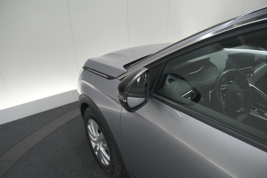 Peugeot 5008 PureTech 130 EAT8 Active Pack | 7 Zitplaatsen | Camera | Apple Carplay | Parkeersensoren