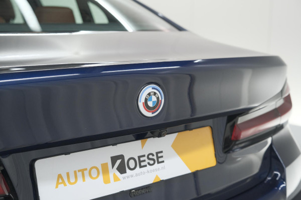 BMW 5 Serie 545e xDrive Business Edition Plus | M Sportpakket | Driving Assistant Professional | Harman Kardon Surround Sound System