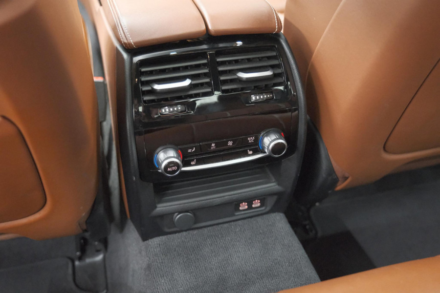 BMW 5 Serie 545e xDrive Business Edition Plus | M Sportpakket | Driving Assistant Professional | Harman Kardon Surround Sound System