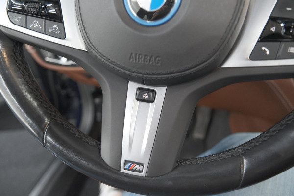 BMW 5 Serie 545e xDrive Business Edition Plus | M Sportpakket | Driving Assistant Professional | Harman Kardon Surround Sound System