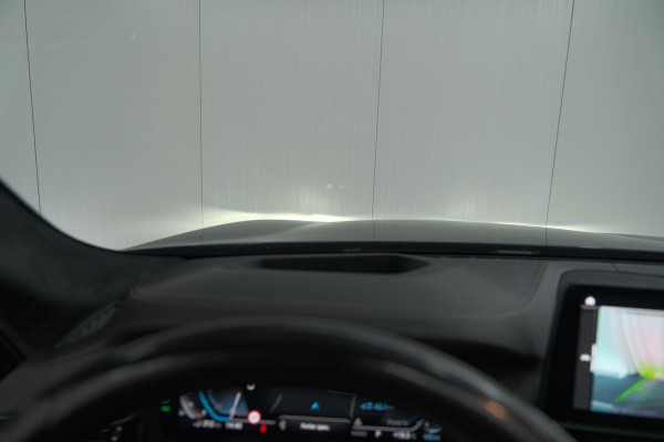 BMW 5 Serie 545e xDrive Business Edition Plus | M Sportpakket | Driving Assistant Professional | Harman Kardon Surround Sound System