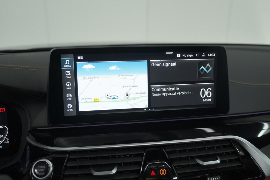 BMW 5 Serie 545e xDrive Business Edition Plus | M Sportpakket | Driving Assistant Professional | Harman Kardon Surround Sound System