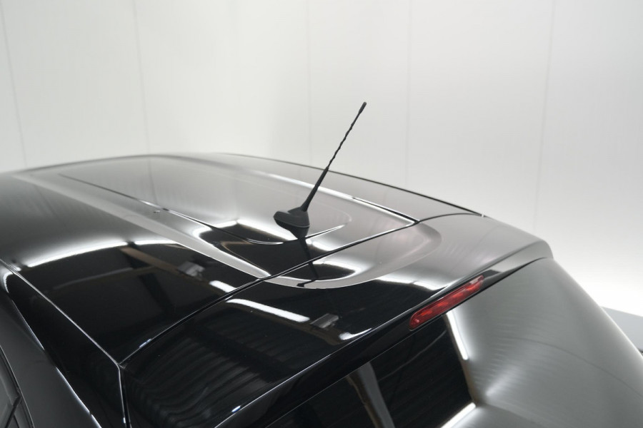 Citroën C3 PureTech 110 EAT6 Max | Apple Carplay | Parkeersensoren | 16 Inch Lichtmetalen Velgen