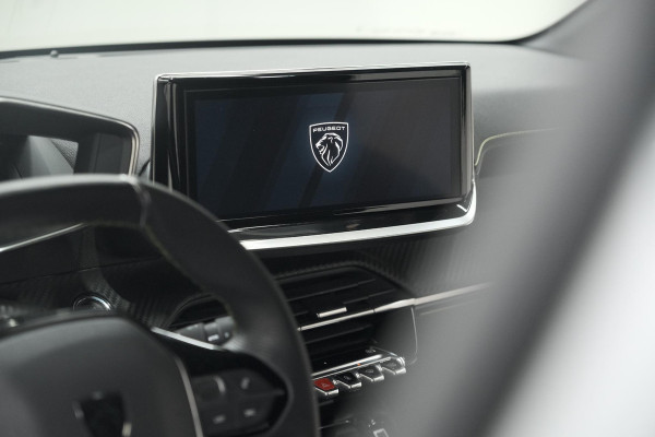 Peugeot 208 PureTech 100 GT Dark Edition | Camera | Navigatie | Apple Carplay | Parkeersensoren