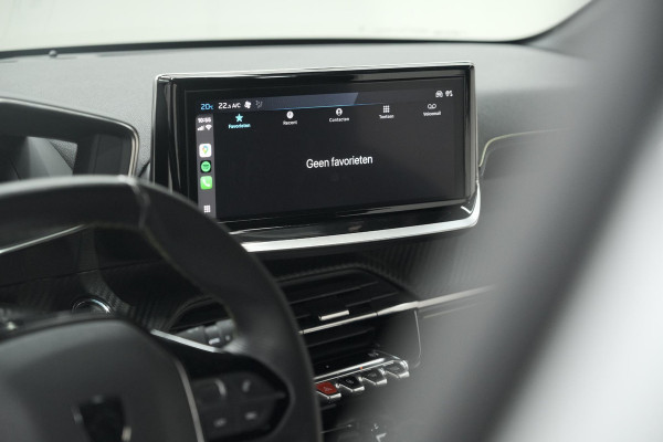 Peugeot 208 PureTech 100 GT Dark Edition | Camera | Navigatie | Apple Carplay | Parkeersensoren