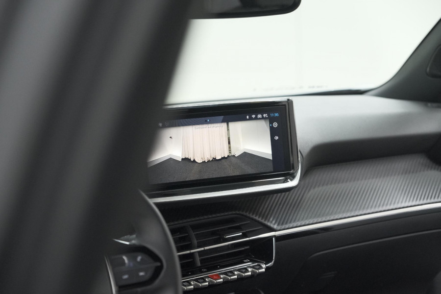 Peugeot 2008 PureTech 100 Allure | Camera | Navigatie | Parkeersensoren | Apple Carplay