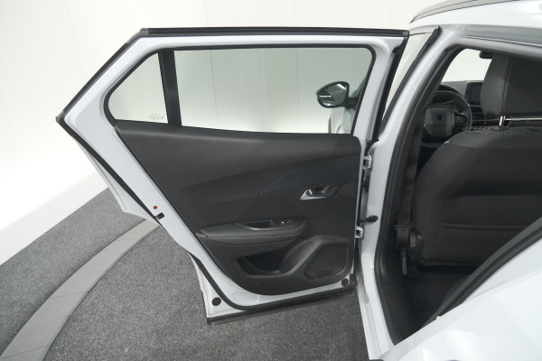 Peugeot 2008 PureTech 100 Allure | Camera | Navigatie | Parkeersensoren | Apple Carplay
