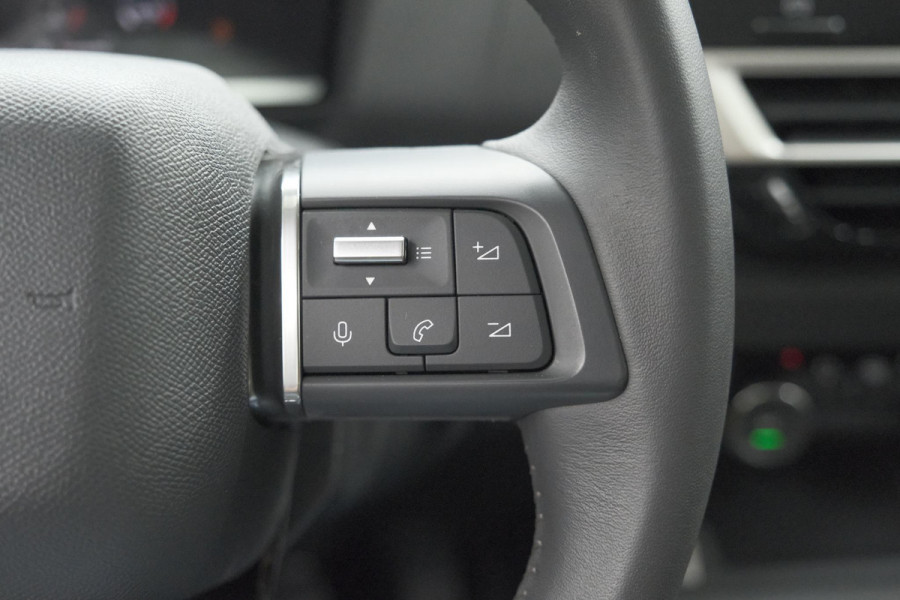 Citroën C4 Puretech 130 Plus | Camera | Apple Carplay | Parkeersensoren