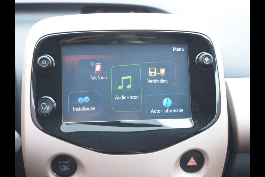 Citroën C1 1.0 VTi Elle CARPLAY | ACHTERUITRIJCAMERA | LMV | E.C.C. |