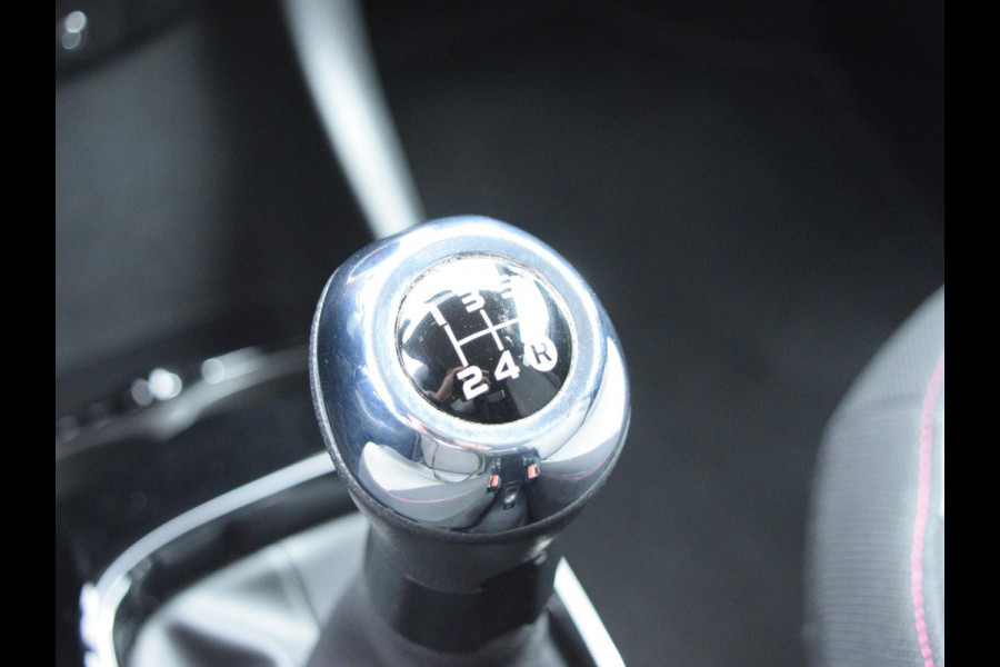 Citroën C1 1.0 VTi Elle CARPLAY | ACHTERUITRIJCAMERA | LMV | E.C.C. |