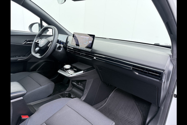 MG Mg4 electric 51kWh LFP AccuApple Carplay Android Auto Pdc Adap.Cruise Ecc Rijstrooksensor Led Bluetooth DAB Isofix File assistent Verkeersbord detectie SOH 92% € 30.000 nieuw!