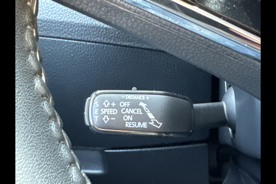 Škoda Superb Combi iV 218PK DSG HYBRID BUSINESS CAMERA/NAVI/STUURVERW.