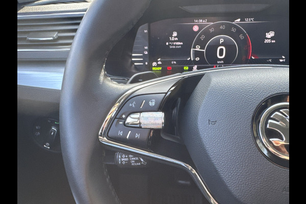 Škoda Superb Combi iV 218PK DSG HYBRID BUSINESS CAMERA/NAVI/STUURVERW.