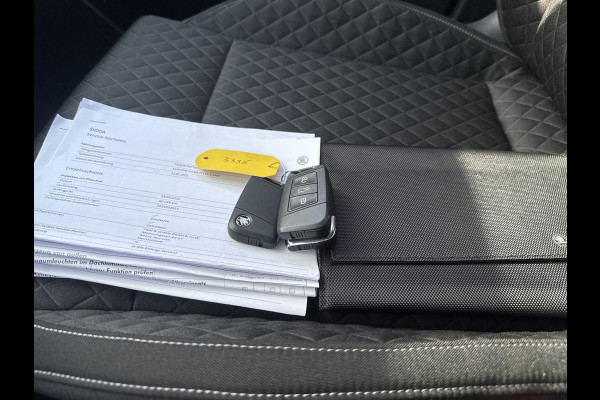 Škoda Superb Combi iV 218PK DSG HYBRID BUSINESS CAMERA/NAVI/STUURVERW.