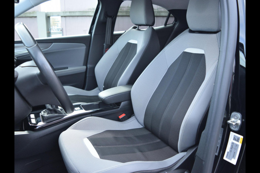 Opel Mokka 1.2 Turbo Business Elegance | NAVI & CARPLAY | CAMERA MET SENSOREN | E.C.C. |