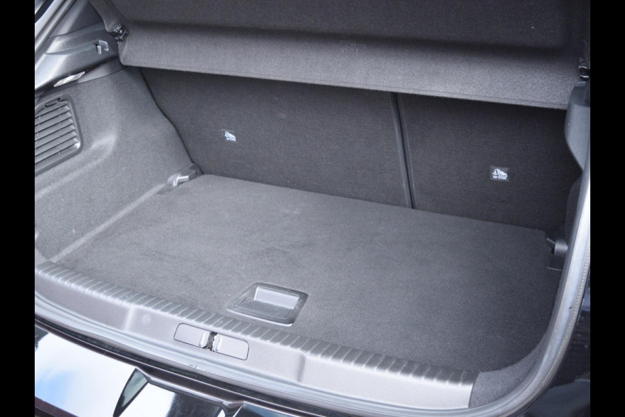 Opel Mokka 1.2 Turbo Business Elegance | NAVI & CARPLAY | CAMERA MET SENSOREN | E.C.C. |