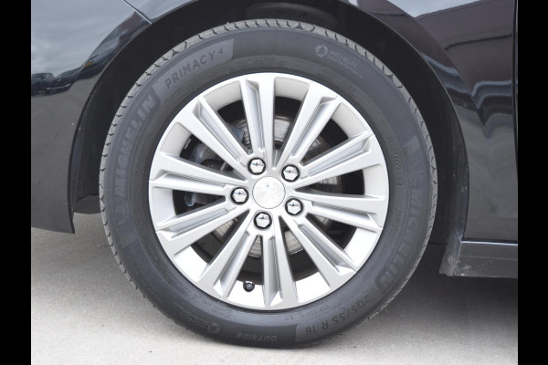 Peugeot 308 1.2 PureTech Allure NAVI & CARPLAY | PARKEERSENSOREN | E.C.C. |