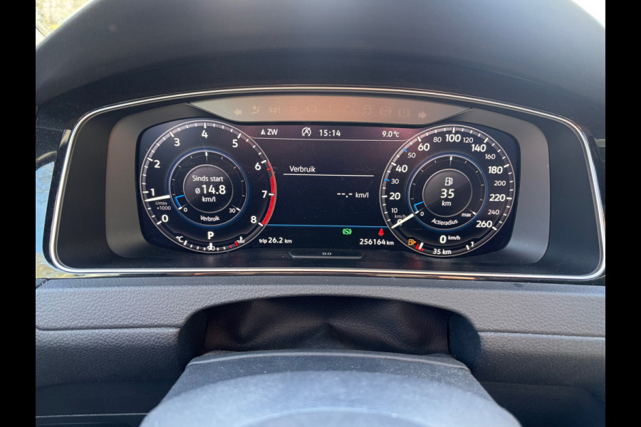 Volkswagen Golf Variant 1.5 TSI Highline Business R | DSG + Cruise + Pano |