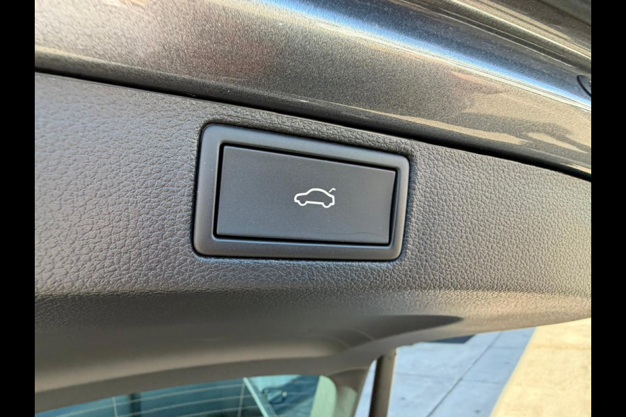 Škoda SCALA 1.0 TSI Monte Carlo / PANORAMA / ELEKTRISCHE ACHTERKLEP ETC..