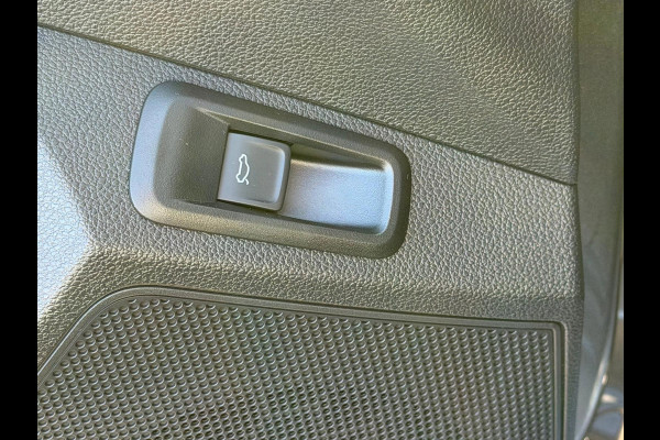 Škoda SCALA 1.0 TSI Monte Carlo / PANORAMA / ELEKTRISCHE ACHTERKLEP ETC..