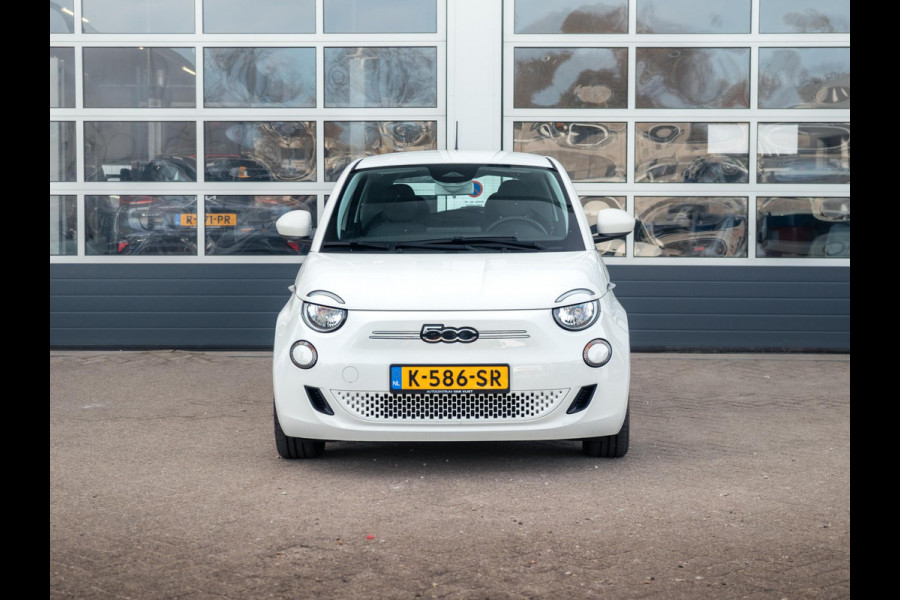 Fiat 500E Business Launch Edition 42 kWh | SOH 91% | Clima | Cruise | Regensensor | Apple Carplay | 16"