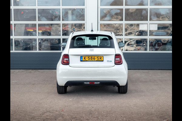 Fiat 500E Business Launch Edition 42 kWh | SOH 91% | Clima | Cruise | Regensensor | Apple Carplay | 16"