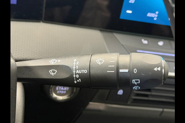 Opel Astra 1.2 TURBO GS 360 CAMERA PDC VOOR EN ACHTER MEMORY NAVI STOELVERWARMING STUURVERWARMING DODEHOEKBEWAKING LANE ASSIST