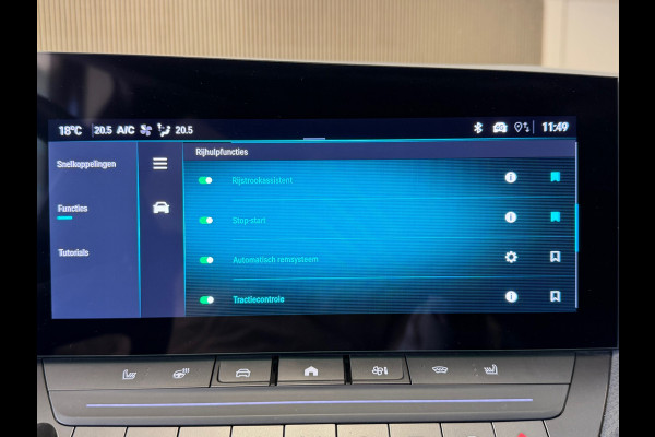 Opel Astra 1.2 TURBO GS 360 CAMERA PDC VOOR EN ACHTER MEMORY NAVI STOELVERWARMING STUURVERWARMING DODEHOEKBEWAKING LANE ASSIST