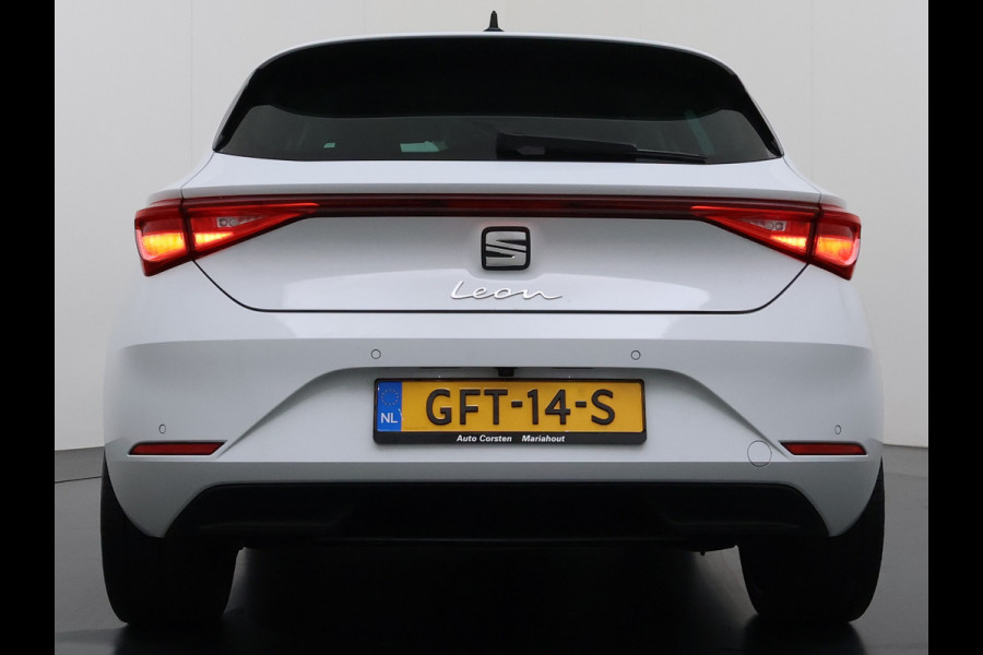Seat Leon T 111pk Adap.Cruise Apple Carplay Android Camera Stoel+Stuurverwarming Pdc Navi* Ecc Business Lmv 19" Isofix DAB Led Front Assist Keyless-Go