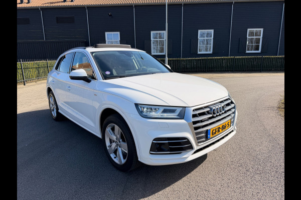 Audi Q5 55 TFSI Plug-in SOH 98% Hybride Quattro 300PK Competition S-Line Panoramadak Led-Xenon