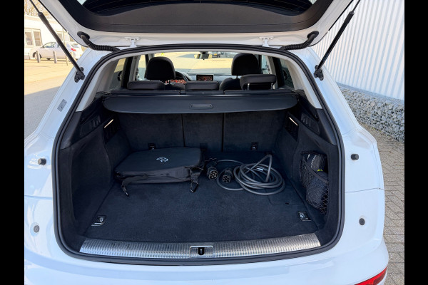Audi Q5 55 TFSI Plug-in SOH 98% Hybride Quattro 300PK Competition S-Line Panoramadak Led-Xenon
