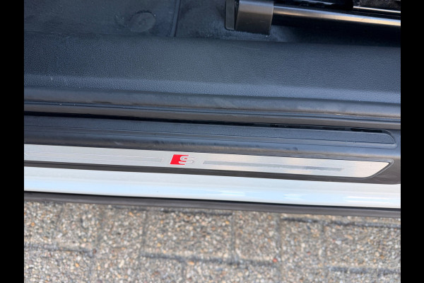 Audi Q5 55 TFSI Plug-in SOH 98% Hybride Quattro 300PK Competition S-Line Panoramadak Led-Xenon