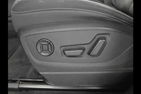 Audi e-tron Sportback Aut. 55 quattro Business edition 95 kWh | Camera | Navi | Luchtvering |