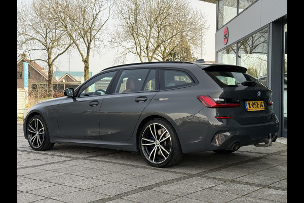 BMW 3 Serie Touring Aut. 330e High Exe. M-Sport Individual | SoH 98% | Trekhaak | Panorama | 360 Camera | Leder | VOL! |