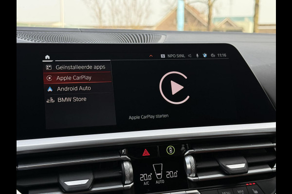 BMW 3 Serie Touring Aut. 330e High Exe. M-Sport Individual | SoH 98% | Trekhaak | Panorama | 360 Camera | Leder | VOL! |