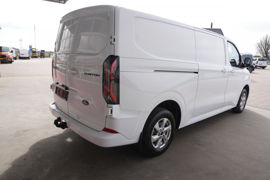Ford E-Transit Cust. 320L L2H1 Limited 65 kWh Automaat met Powerpack Nr. V029 | Airco | Cruise | Apple CP- Android auto | Trekhaak
