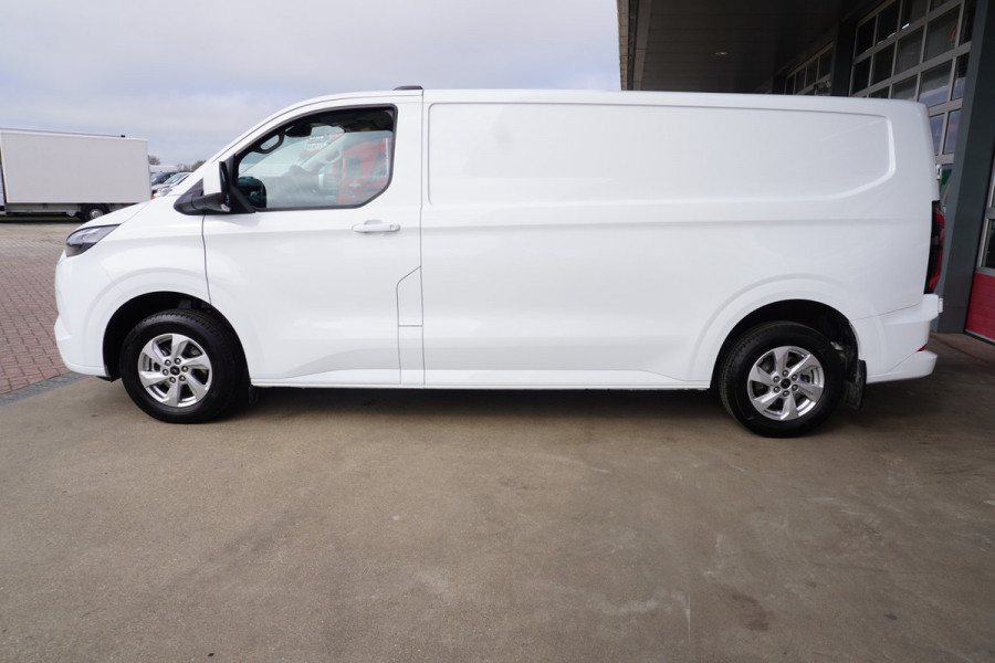 Ford E-Transit Cust. 320L L2H1 Limited 65 kWh Automaat met Powerpack Nr. V029 | Airco | Cruise | Apple CP- Android auto | Trekhaak