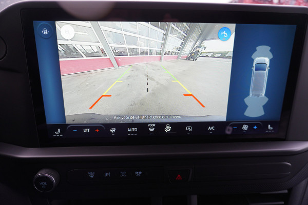 Ford E-Transit Cust. 320L L2H1 Limited 65 kWh Automaat met Powerpack Nr. V029 | Airco | Cruise | Apple CP- Android auto | Trekhaak