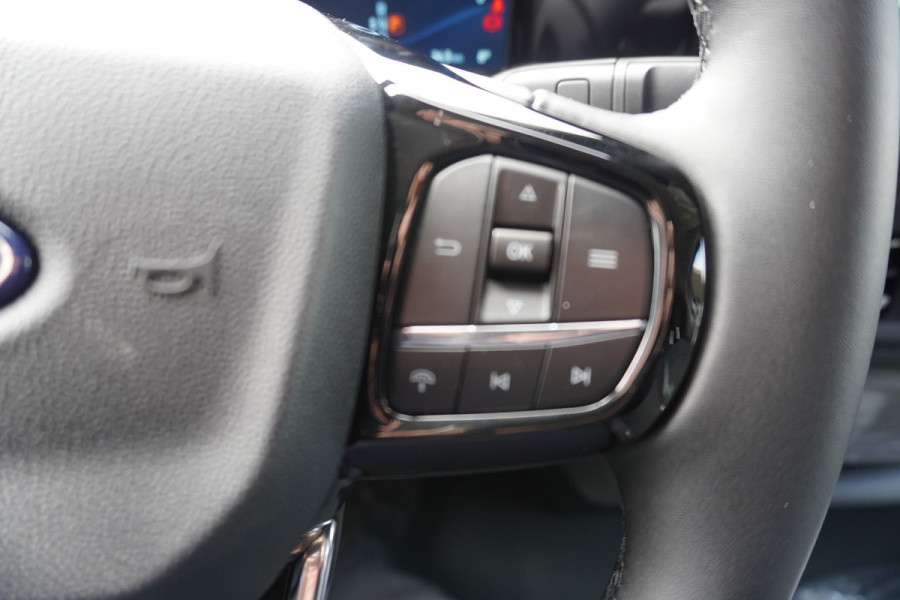 Ford E-Transit Cust. 320L L2H1 Limited 65 kWh Automaat met Powerpack Nr. V029 | Airco | Cruise | Apple CP- Android auto | Trekhaak