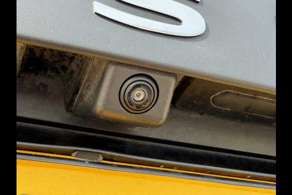 Dacia Duster 1.3 TCe Prestige / Trekhaak (1.500 KG) / Camera / Sensoren Achter / LM 17'' /