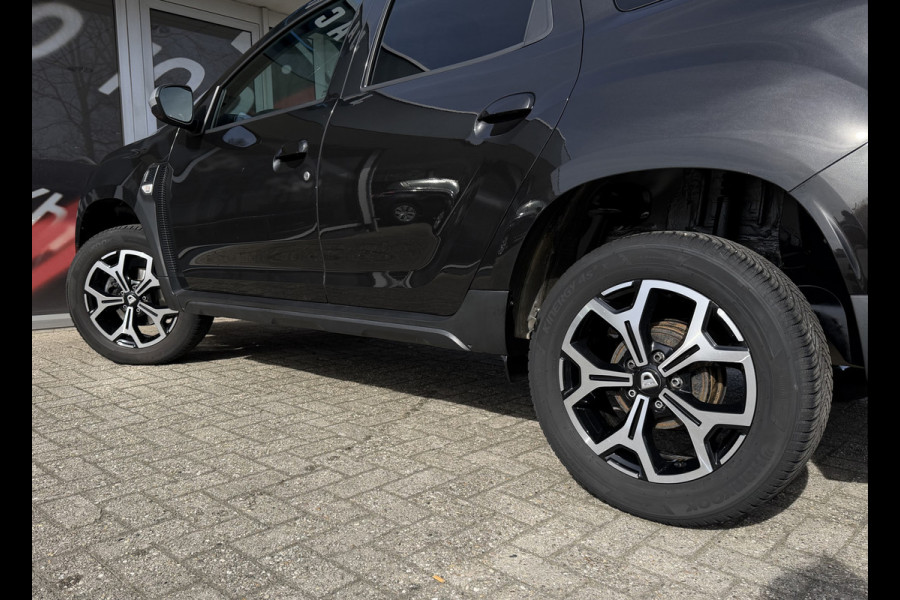 Dacia Duster 1.3 TCe Prestige / Trekhaak (1.500 KG) / Camera / Sensoren Achter / LM 17'' /