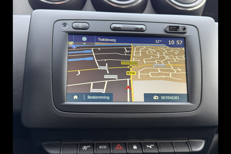 Dacia Duster 1.3 TCe Prestige / Trekhaak (1.500 KG) / Camera / Sensoren Achter / LM 17'' /