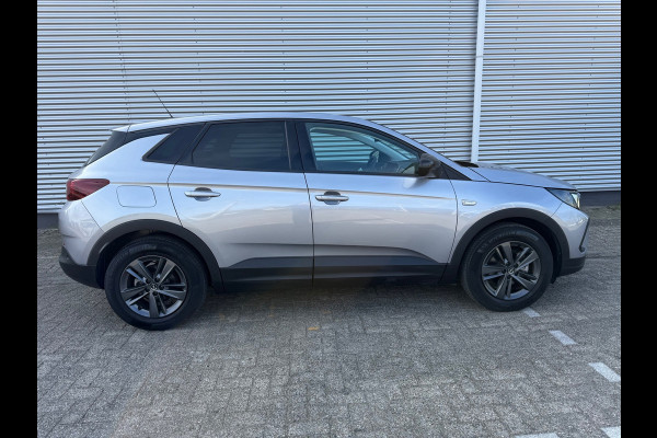 Opel Grandland 1.2 Turbo Business Edition,Carplay,Afneembare trekhaak,360Camera/parkeersensoren,