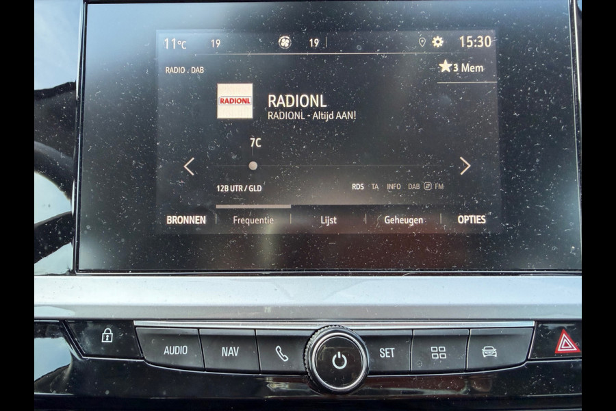 Opel Grandland 1.2 Turbo Business Edition,Carplay,Afneembare trekhaak,360Camera/parkeersensoren,