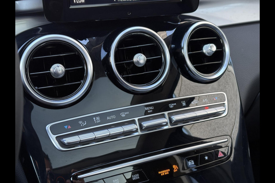 Mercedes-Benz GLC 300e 4MATIC 320pk | Plug-in Hybride | PHEV | Panoramadak | Achteruitrijcamera | Adaptive cruise control