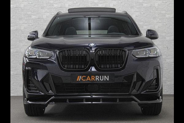 BMW iX3 M-Sport 80 kWh | Panorama | Leder | 99% SOH | ACC | Trekhaak | Memory | Camera | 3-Zone Clima | Carplay | Getint Glas | Black-Optic | Stoelverwarming | Draadloos Laden | Bovag Garantie |
