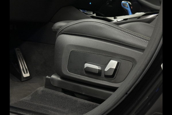 BMW iX3 M-Sport 80 kWh | Panorama | Leder | 99% SOH | ACC | Trekhaak | Memory | Camera | 3-Zone Clima | Carplay | Getint Glas | Black-Optic | Stoelverwarming | Draadloos Laden | Bovag Garantie |