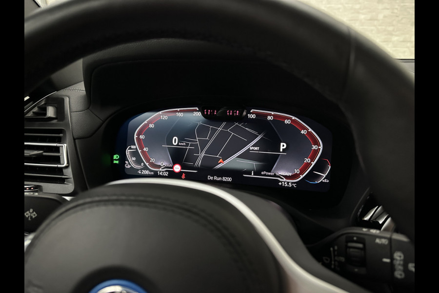 BMW iX3 M-Sport 80 kWh | Panorama | Leder | 99% SOH | ACC | Trekhaak | Memory | Camera | 3-Zone Clima | Carplay | Getint Glas | Black-Optic | Stoelverwarming | Draadloos Laden | Bovag Garantie |