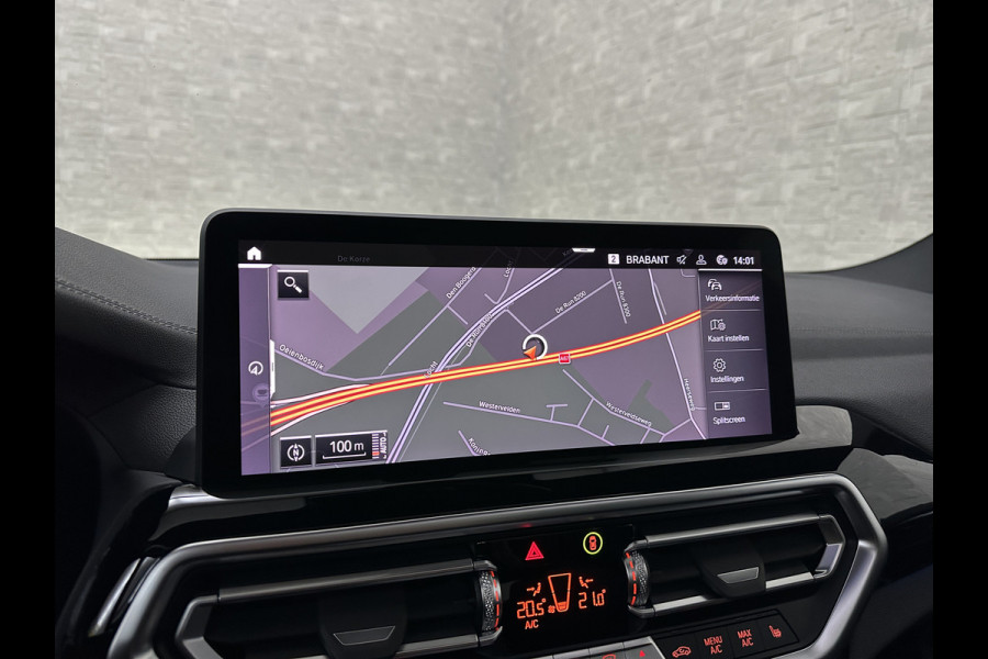 BMW iX3 M-Sport 80 kWh | Panorama | Leder | 99% SOH | ACC | Trekhaak | Memory | Camera | 3-Zone Clima | Carplay | Getint Glas | Black-Optic | Stoelverwarming | Draadloos Laden | Bovag Garantie |