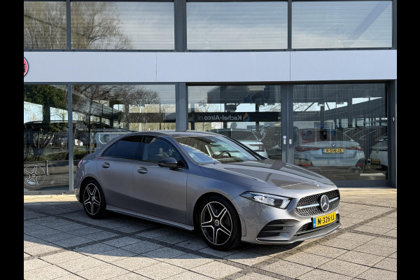 Mercedes-Benz A-Klasse 180 Aut. AMG Sport | Navi | Camera | Sfeer Verlichting |